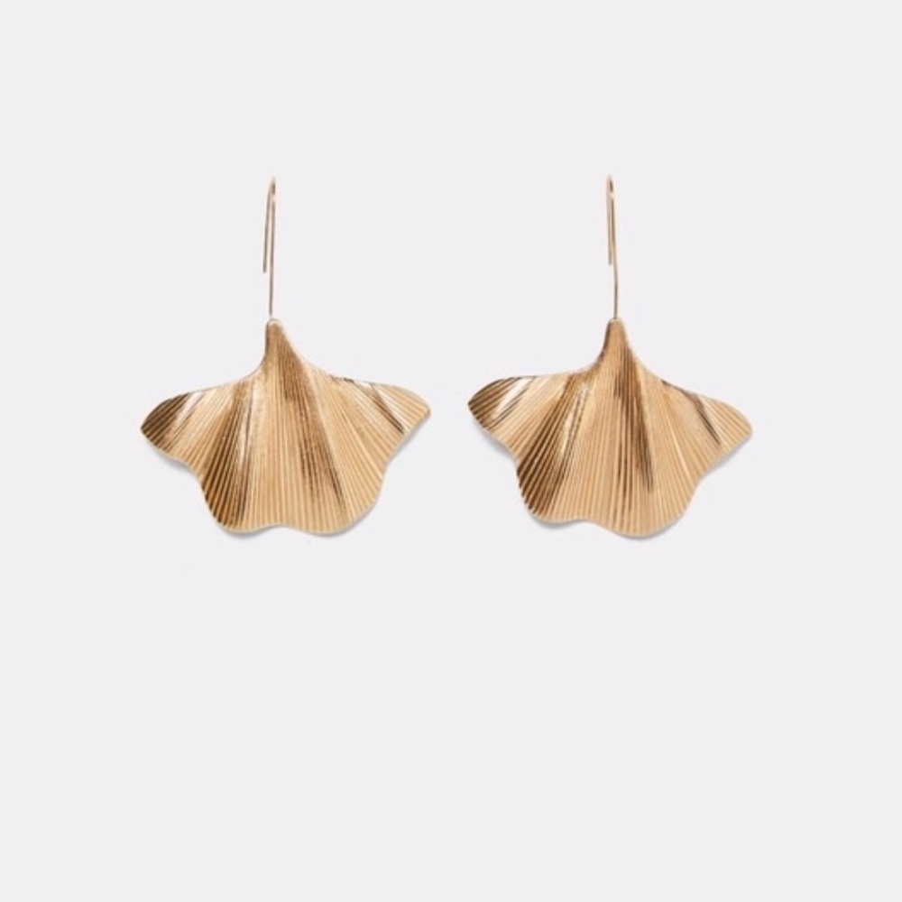 Gold Ginkgo Leaf Drop Earrings - Elegant Women’s Jewelry